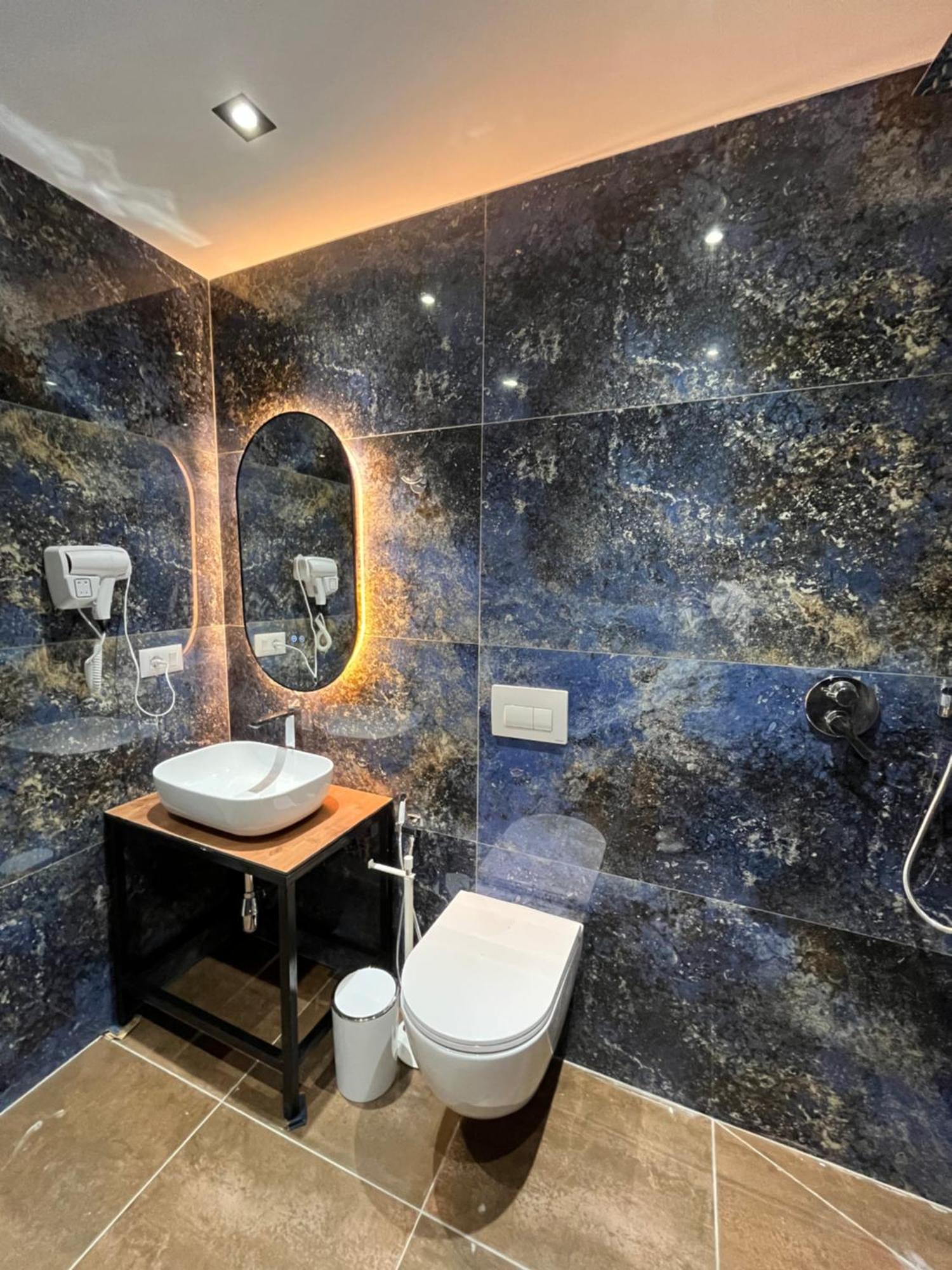 Del Mare Hotel Саранде Екстериор снимка