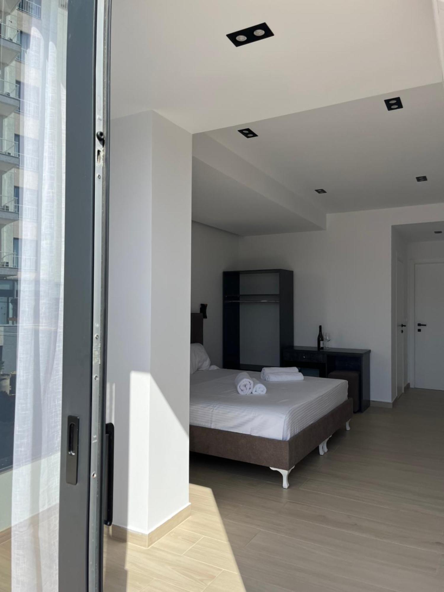 Del Mare Hotel Саранде Екстериор снимка